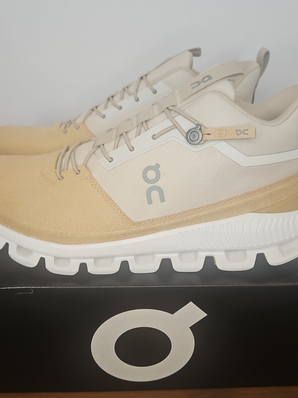 On Running Women’s High-Top Cloud Sneakers - Sand/Tan - Picture 2 of 8
